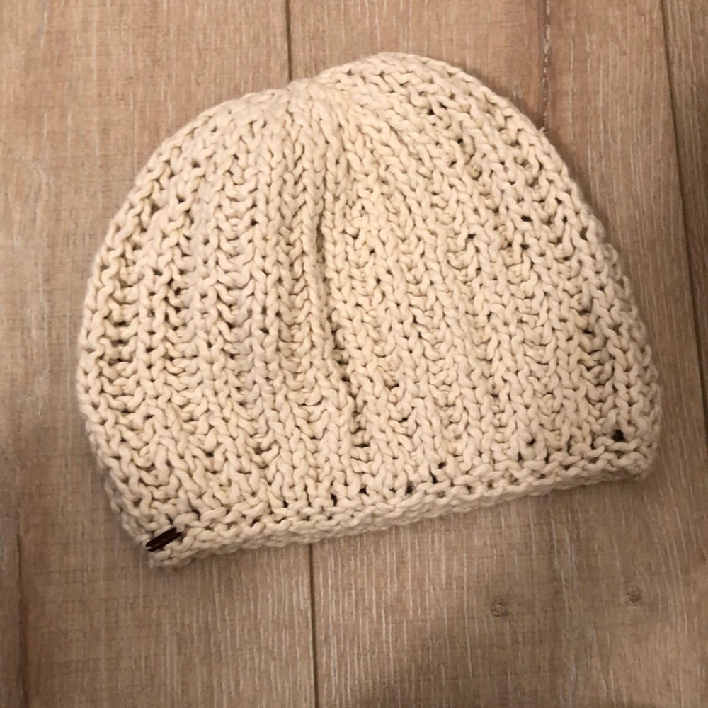 **GREAT CONDITION** Free People Cream Beanie